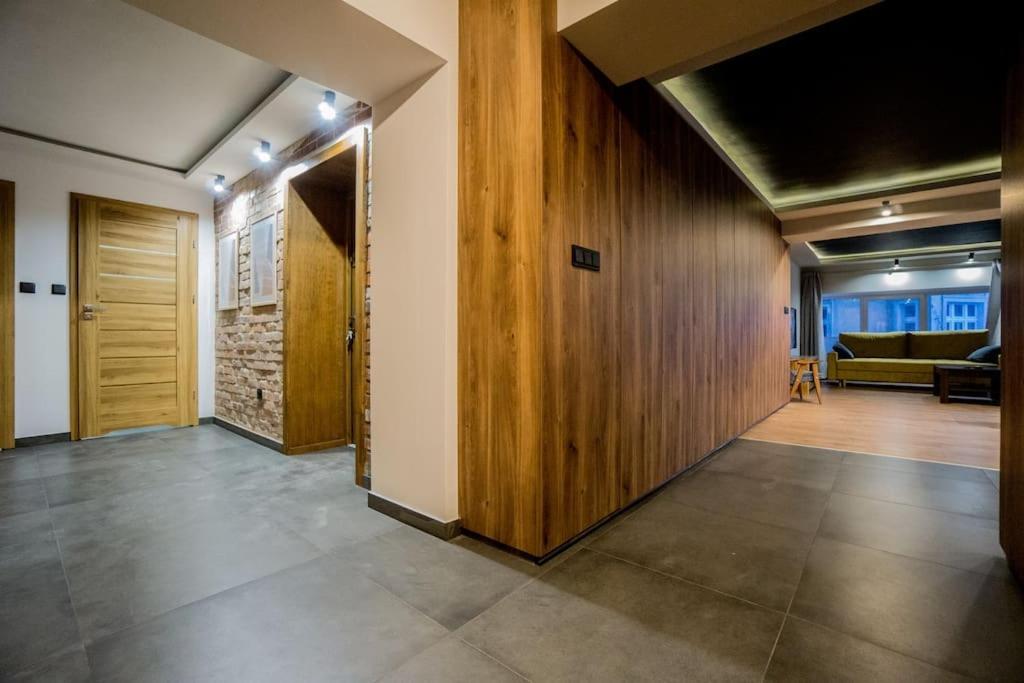 Uroczy Apartament Wita Stwosza Most Klodzko Exterior photo
