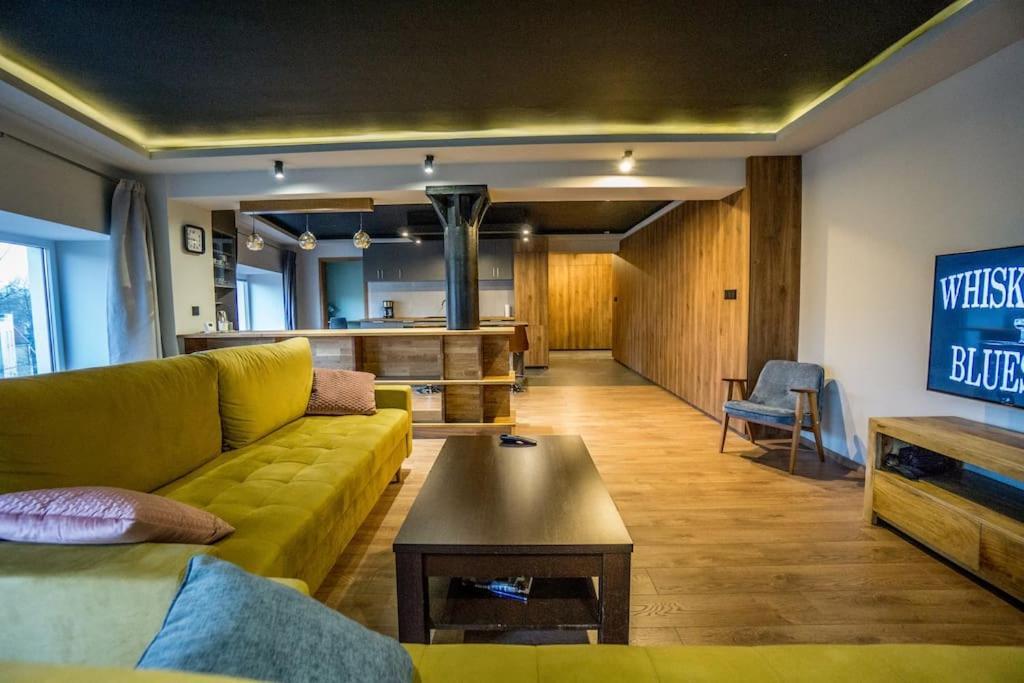 Uroczy Apartament Wita Stwosza Most Klodzko Exterior photo